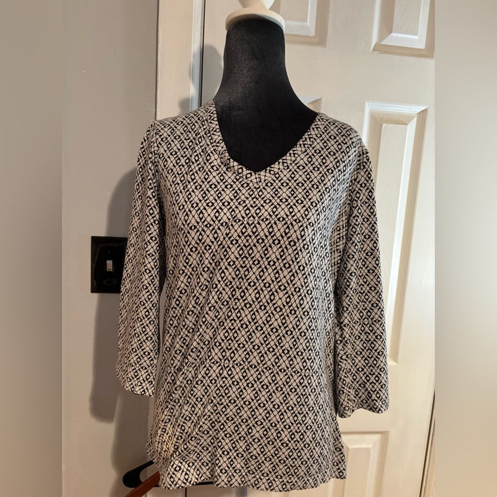 Croft & Barrow Monochrome Patterned Tee